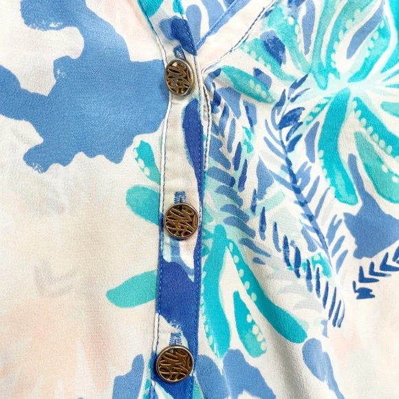 Lilly Pulitzer Women's Elsa Blue Silk Tropical Coral Smocked Blouse Size Medium - Picture 5 of 5